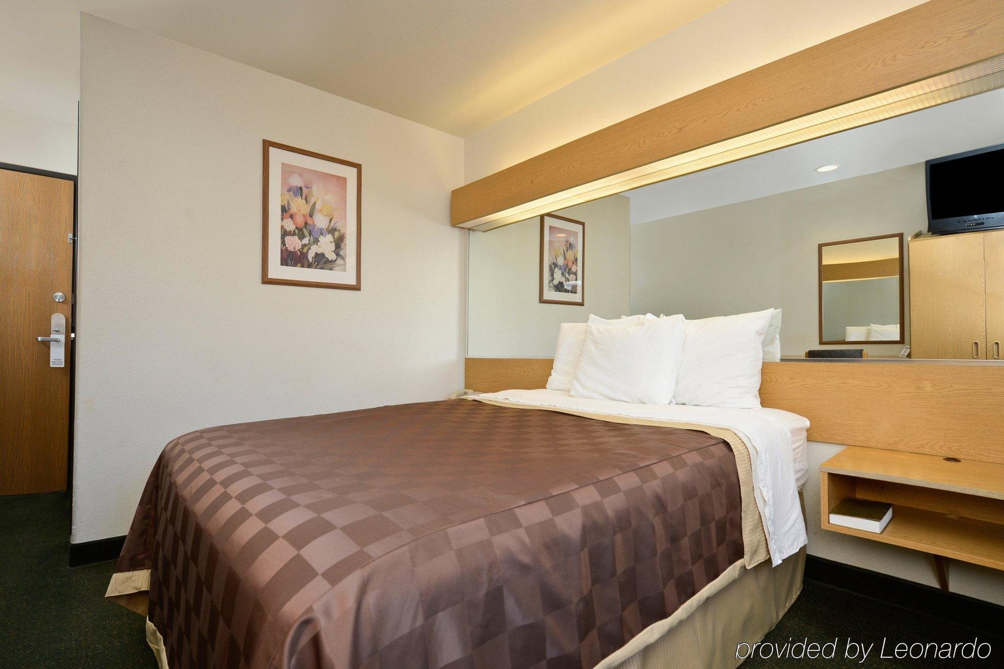 Americas Best Value Inn And Suites Ada Room photo